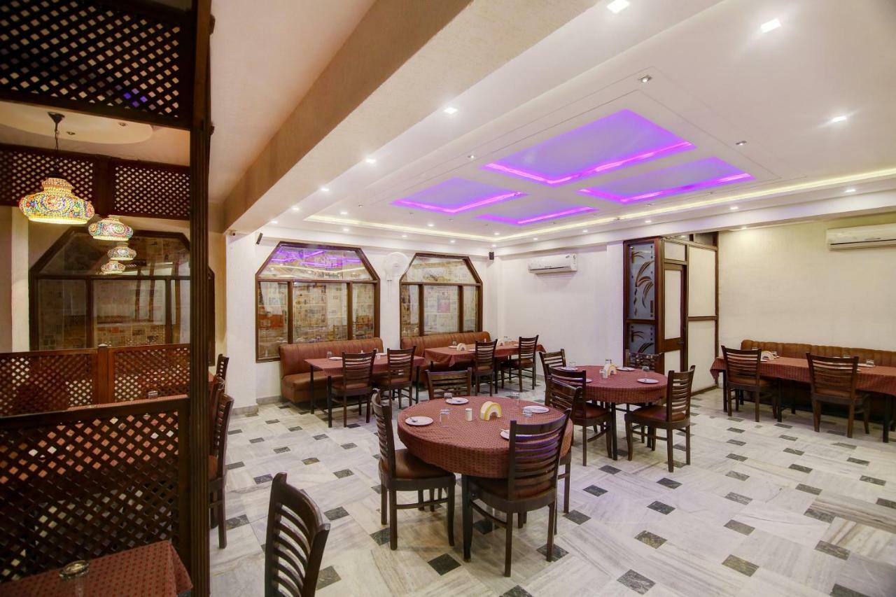 Capital O 31045 The Taj Residency- A Heritage Hotel Agra  Dış mekan fotoğraf